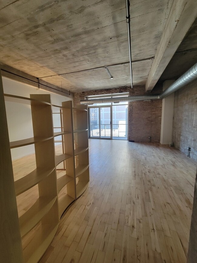 Building Photo - 1528 S Wabash Ave