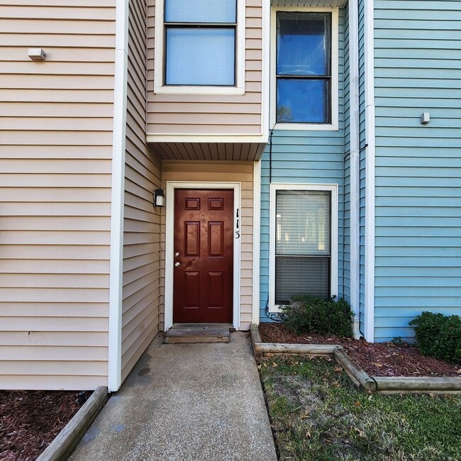 Primary Photo - Townhome Available in October!