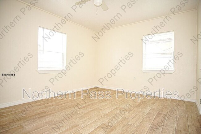 Building Photo - 601 Lafayette Dr