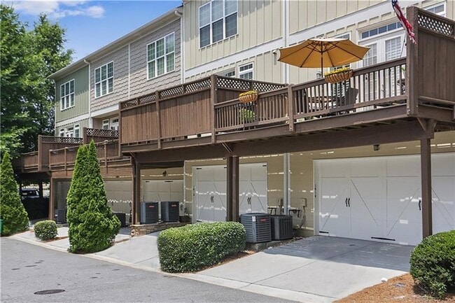 Building Photo - 1420 Briarhaven Trail