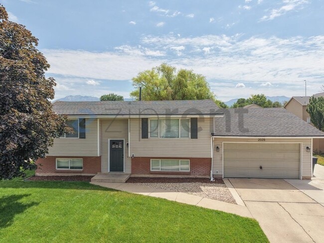 Building Photo - 2028 N 630 W