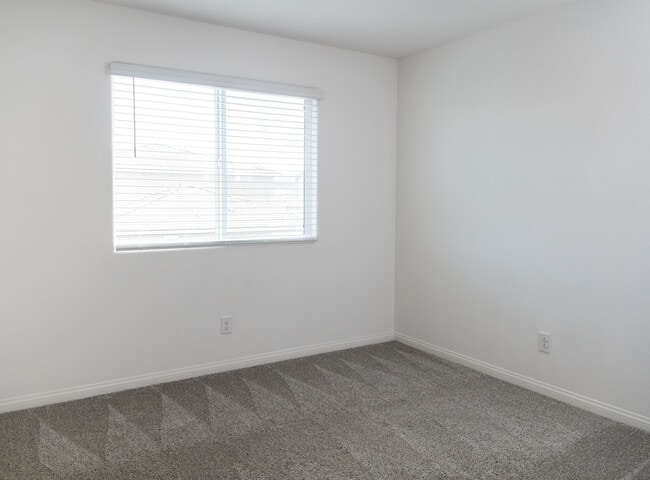 Building Photo - 12245 Harvest Sky Way