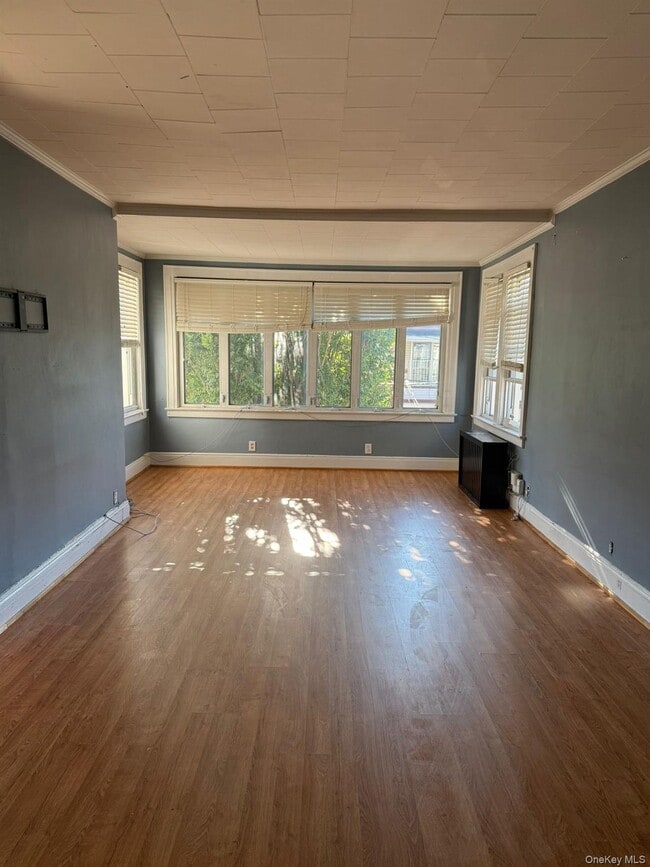 Building Photo - 78-35 83rd St