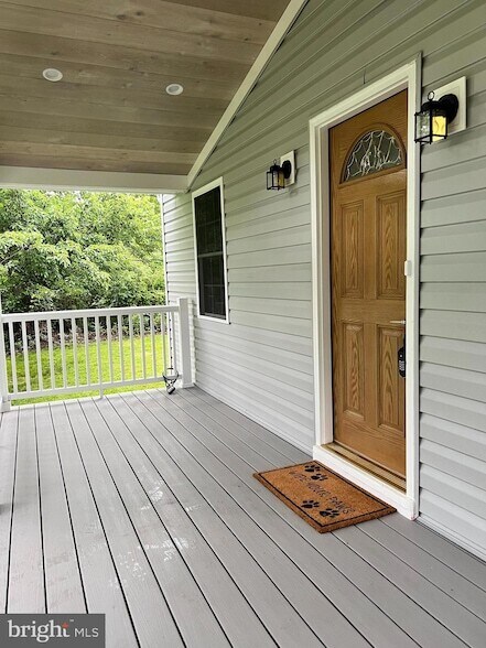 Building Photo - 34 Hornets Nest Ln