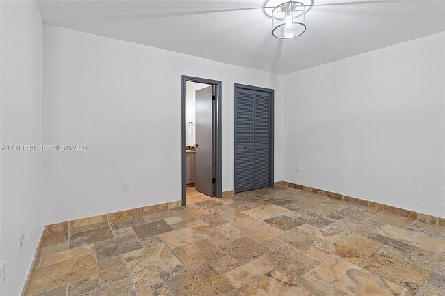 Building Photo - 8745 SW 182nd Terrace