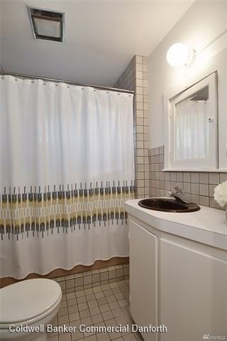 Building Photo - 1 br, 1 bath House - 10025 39th Ave SW