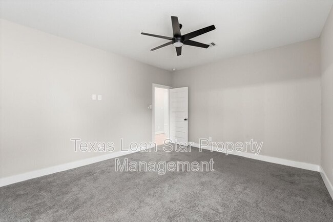 Building Photo - 3107 Grassmere St