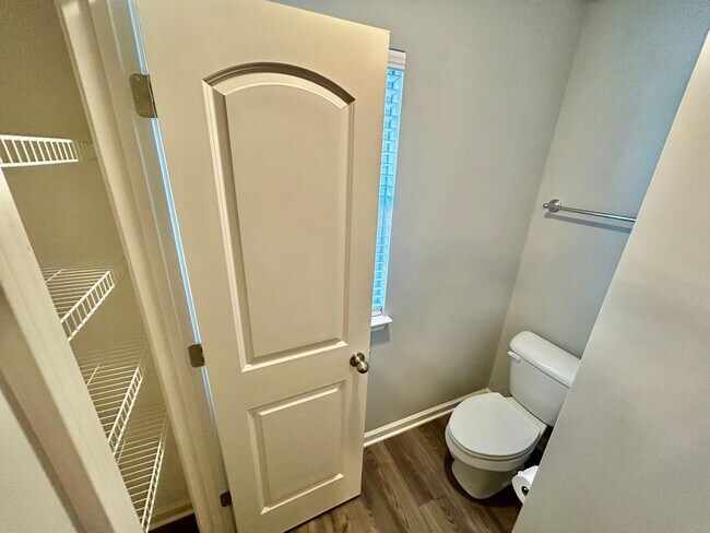 Building Photo - Beautiful home in Georgetown four bedrooms...