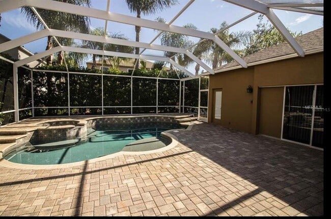 Building Photo - 2620 Millhopper Ave