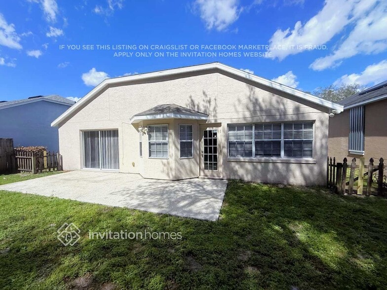 Building Photo - 2066 River Park Blvd