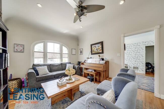 Building Photo - 815 S Highland-1B