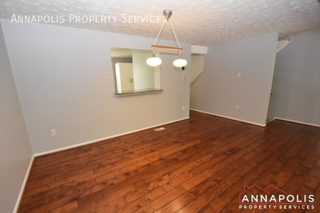 Building Photo - 541 Bay Dale Ct