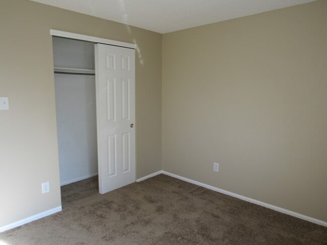 Building Photo - Remodeled Home in Thornton