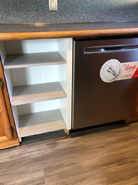 open shelf - 119 Fairview St.