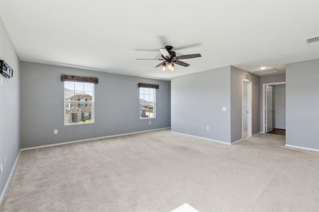 Building Photo - 1305 Vernon Dr