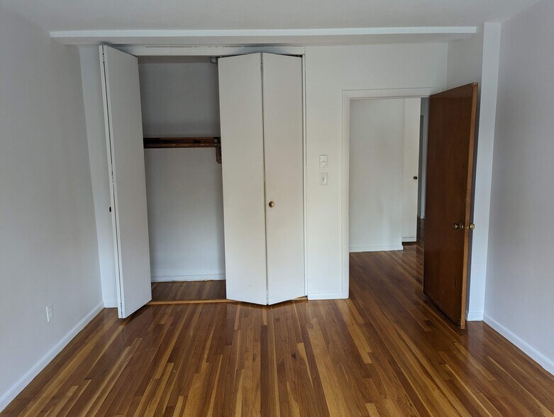 Building Photo - 525 Highland Ave