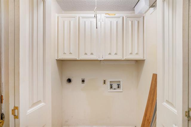 Building Photo - 3416 Denbury Dr