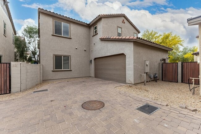 Building Photo - 2532 N 149th Ave
