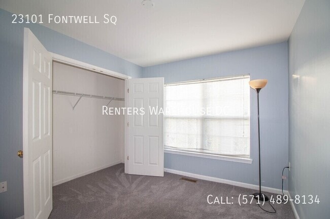 Building Photo - 23101 Fontwell Square