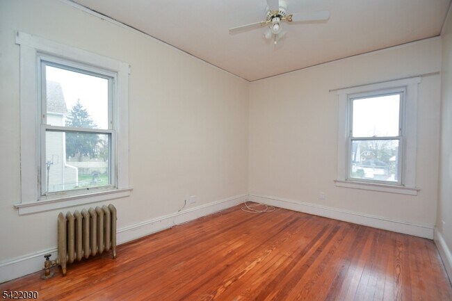 Building Photo - 308 Hoboken Rd