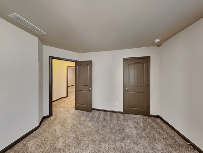 Building Photo - 658 Sweet Ashley Way