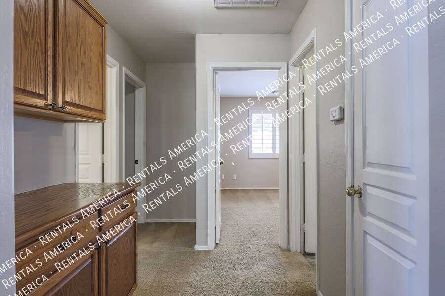 Building Photo - 21171 E Aspen Valley Dr