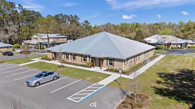Building Photo - 4417 NW 74th Terrace