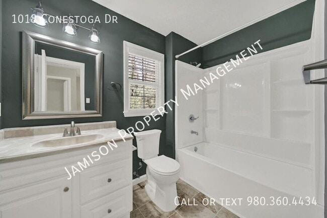 Building Photo - 1018 Conestoga Dr