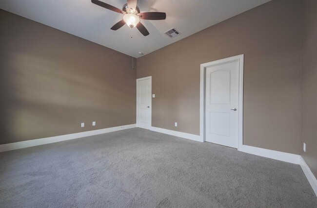Building Photo - 24307 Mirandola Ln