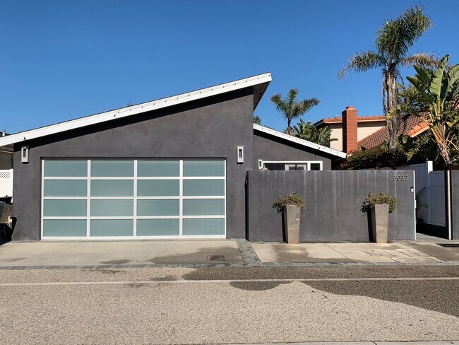 Building Photo - 5037 Terramar Way