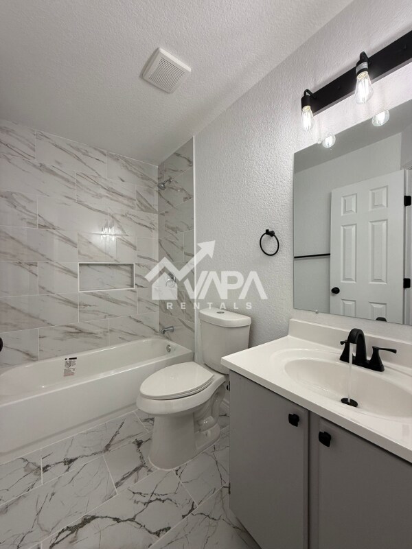 Building Photo - 817 Meadow Peak