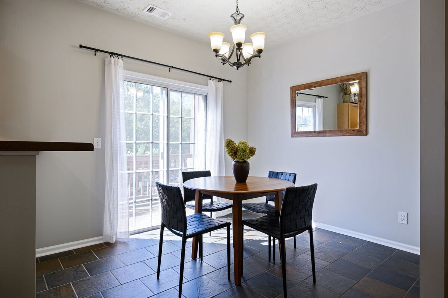 Building Photo - 349 Antebellum Pl