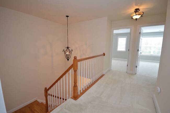 Building Photo - 103 Grande Dr