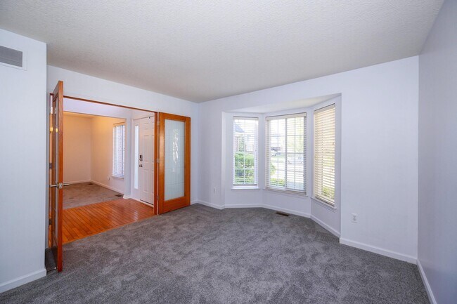Building Photo - 7798 Greene Farm Dr