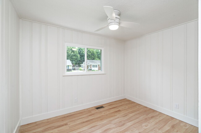 Building Photo - 415 Taliwa Dr