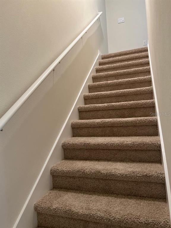 Building Photo - 1800 Red Canyon Dr