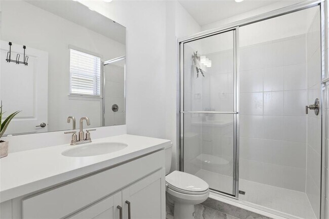 Building Photo - 5268 Kildare Pl