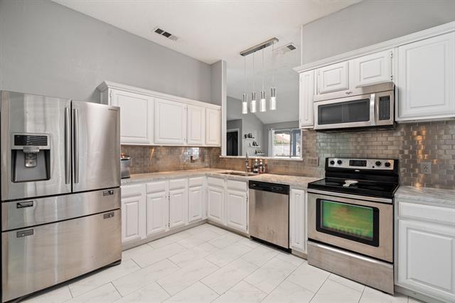 Building Photo - 8525 Mystic Trail