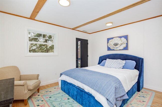 Building Photo - 9 Helens Ln