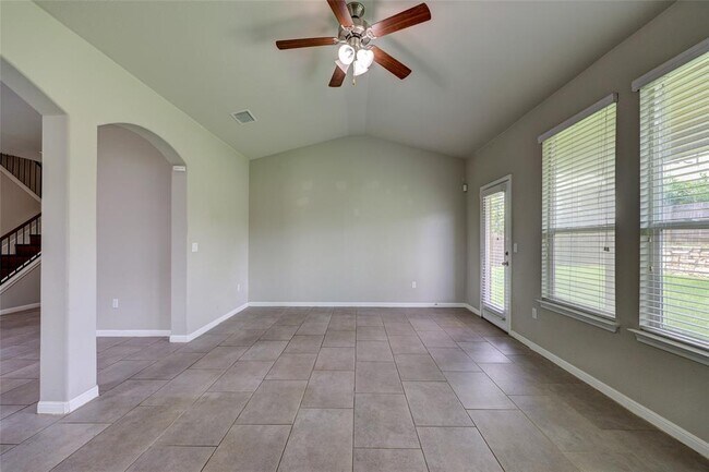 Building Photo - 126 Screech Owl Dr