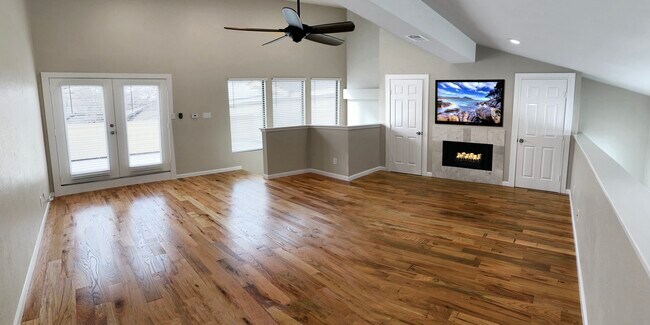 Building Photo - 6723 Eastridge Dr