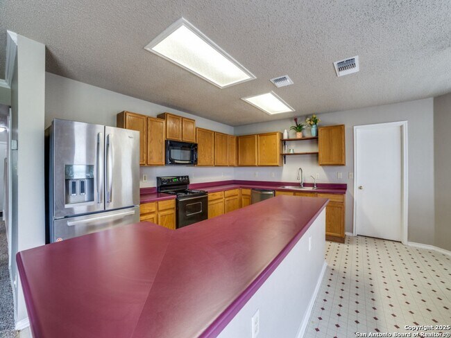 Building Photo - 3 Bedroom/2.5 Bath Northwest Crossing Subd...