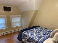 Building Photo - 105-107-107 Evergreen Ave