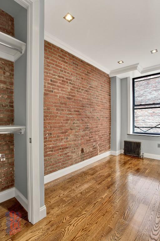 Building Photo - 3 bedroom in New York NY 10009