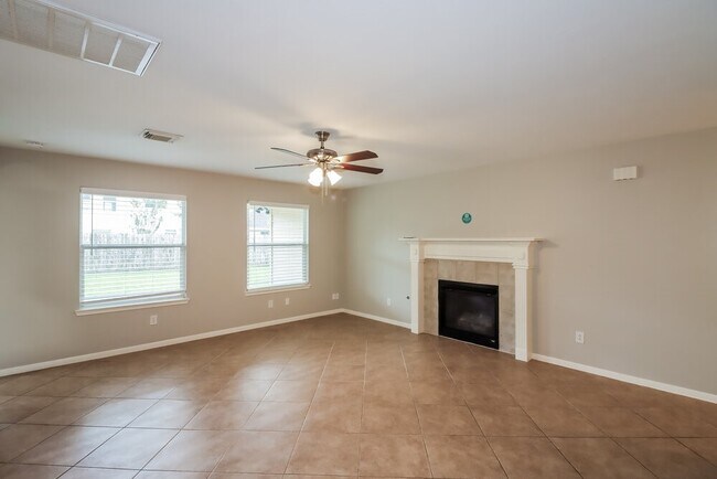 Building Photo - 2427 Ranch Hollow Ct