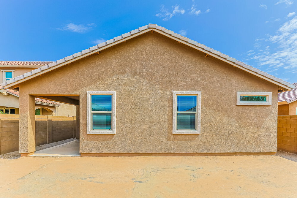 Building Photo - 289 W Tamarack Dr