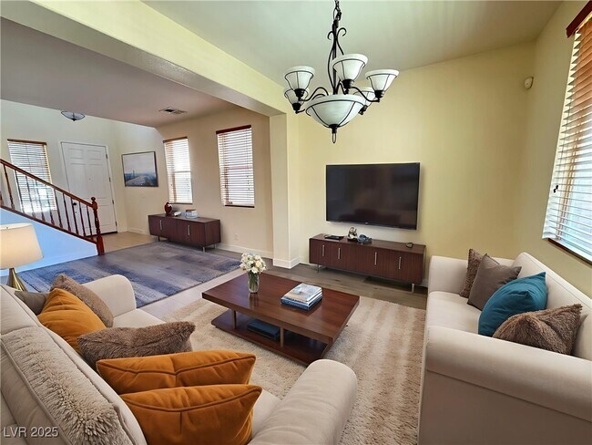 Building Photo - 8374 S Pioneer Way