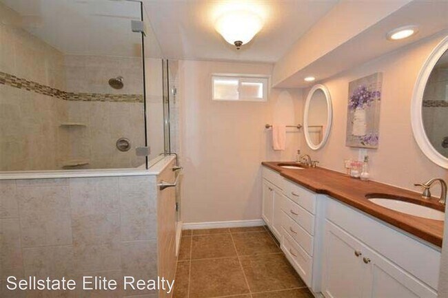 Building Photo - 4 br, 3 bath House - 1622 Marquita Ave