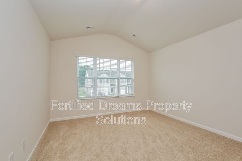 Building Photo - 1132 Evelynnview Ln