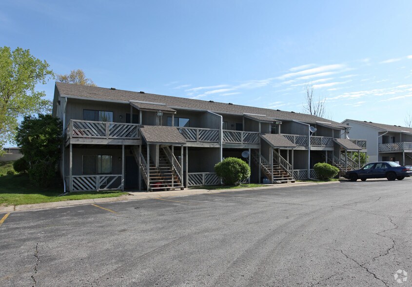 Primary Photo - Gladstone Studios